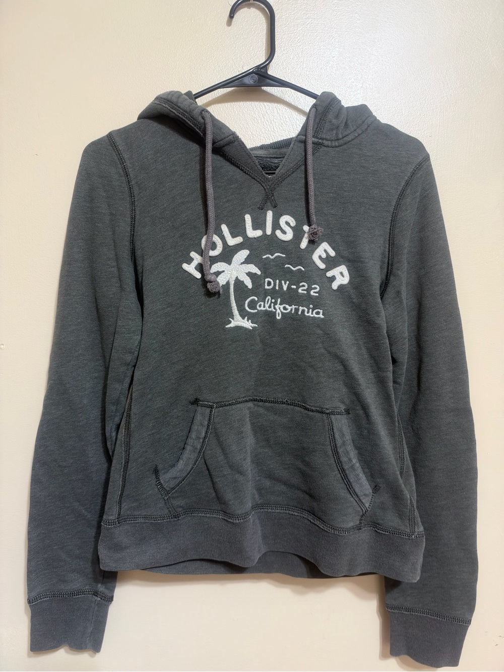 Hollister Charcoal Gray Pullover Hoodie with White California Logo